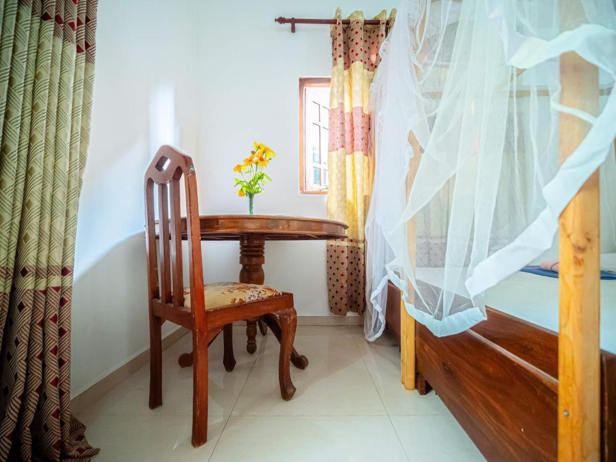 Surfing Guest House มาตารา ภายนอก รูปภาพ