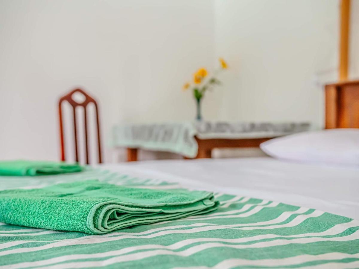 Surfing Guest House มาตารา ภายนอก รูปภาพ